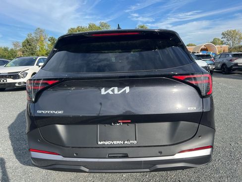 New 2026 Kia Sportage LX image 3