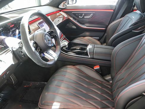 Used 2024 Mercedes-Benz S 63 AMG S image 30