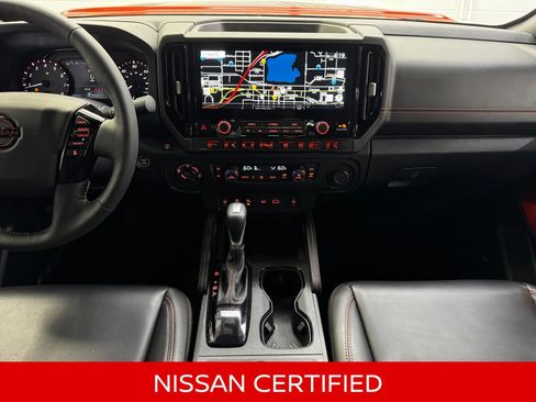 Certified 2025 Nissan Frontier PRO-4X w/ Pro Premium Package AWD/4WD image 22