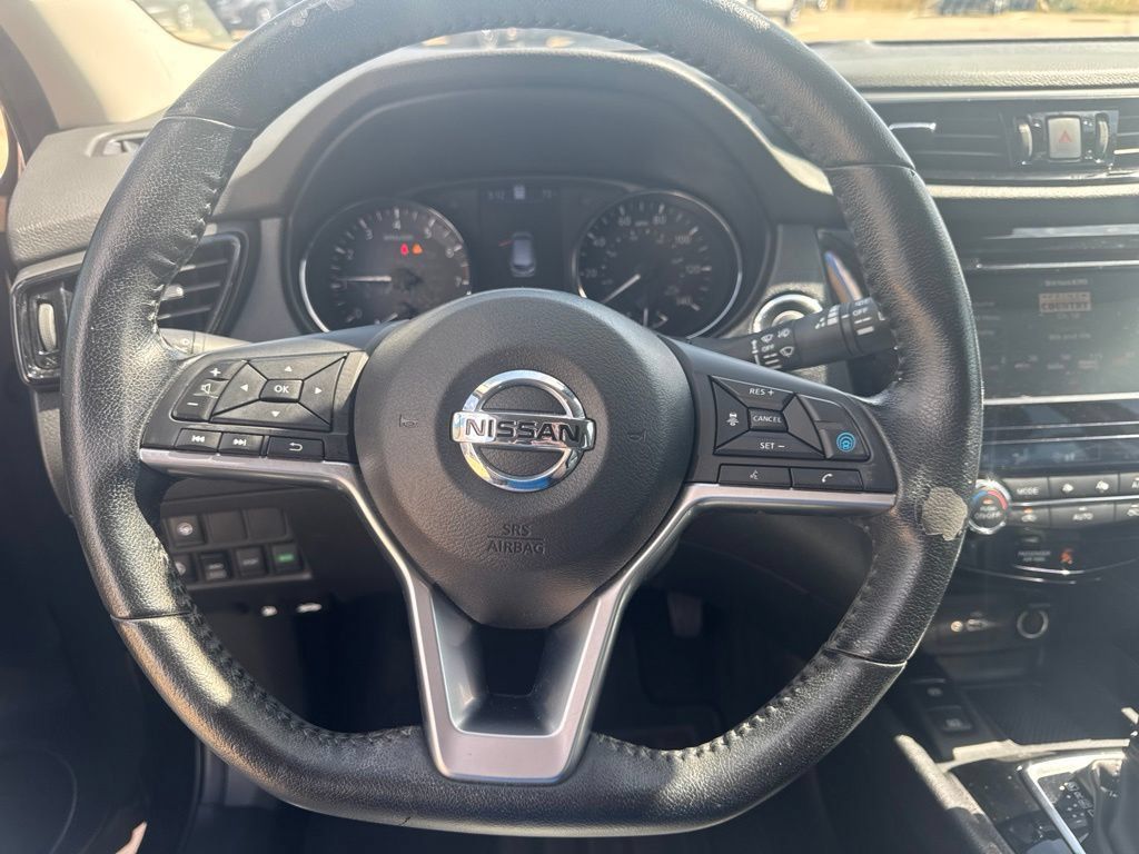 Used 2022 Nissan Rogue Sport SL AWD/4WD image 20