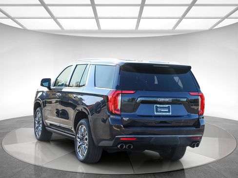 Used 2024 GMC Yukon Denali Ultimate image 2