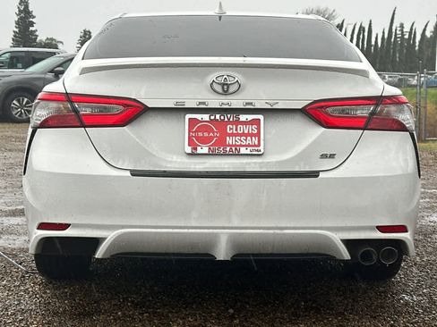 Used 2019 Toyota Camry SE image 8