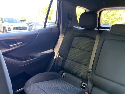 Used 2025 Chevrolet Equinox LT FWD image 40