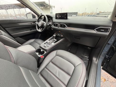 Certified 2025 MAZDA CX-5 Carbon Edition image 10