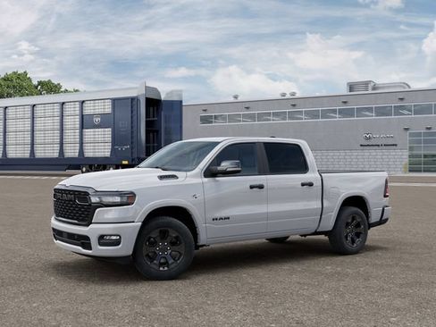 New 2026 RAM 1500 4x4 Crew Cab image 2