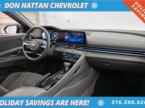Used 2024 Hyundai Elantra SEL image 29