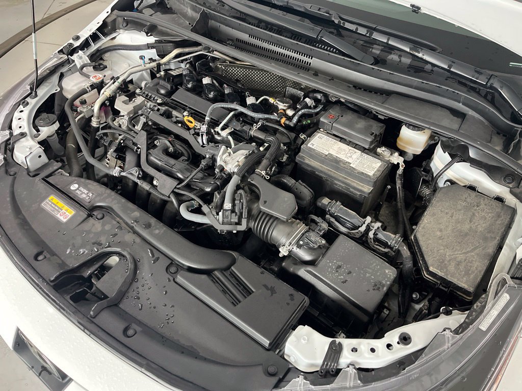 Used 2026 Toyota Corolla LE FWD image 11