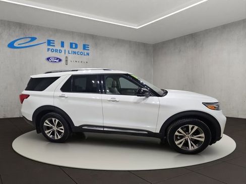 Used 2020 Ford Explorer Platinum w/ Premium Technology Package image 8