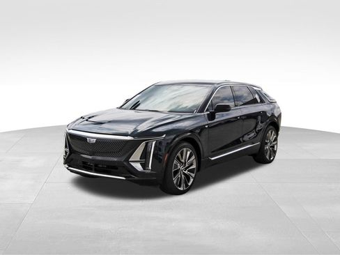 New 2027 Cadillac Lyriq Signature Luxury w/ Nappa Leather Package AWD/4WD image 2