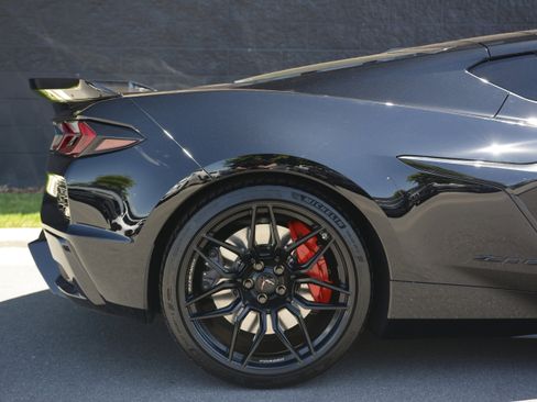 Used 2026 Chevrolet Corvette Z06 RWD image 36