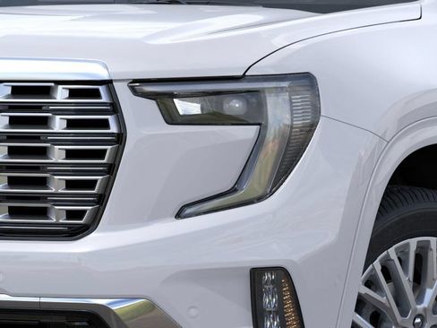 New 2026 GMC Acadia Denali w/ Super Cruise Package FWD image 10