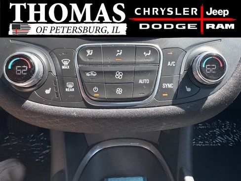 Used 2024 Chevrolet Malibu LT FWD image 19