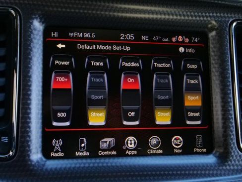 Used 2015 Dodge Challenger SRT Hellcat image 18