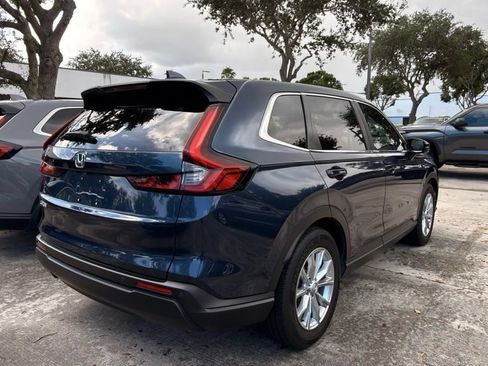 Used 2025 Honda CR-V EX-L image 10