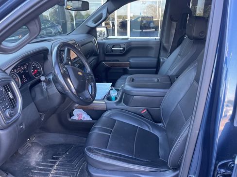 Used 2022 Chevrolet Silverado 1500 High Country w/ Z71 Off-Road Package image 6