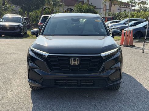 Used 2023 Honda CR-V EX image 3