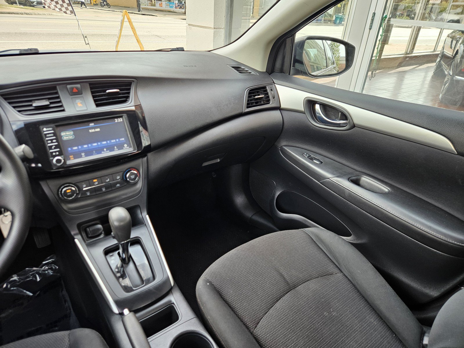 Used 2019 Nissan Sentra S w/ Appearance Package FWD image 15
