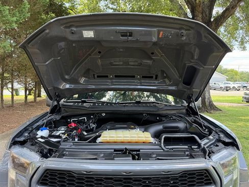 Used 2018 Ford F150 Raptor w/ Equipment Group 802A Luxury AWD/4WD image 77