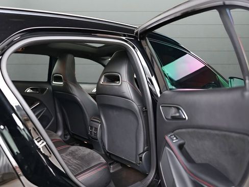 Used 2018 Mercedes-Benz GLA 45 AMG 4MATIC image 55