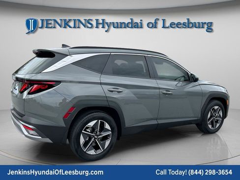 New 2026 Hyundai Tucson SEL image 3