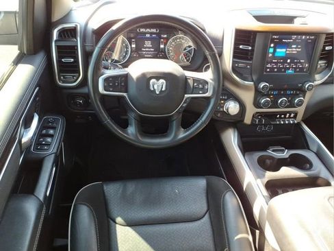 Used 2022 RAM 1500 Laramie AWD/4WD image 15