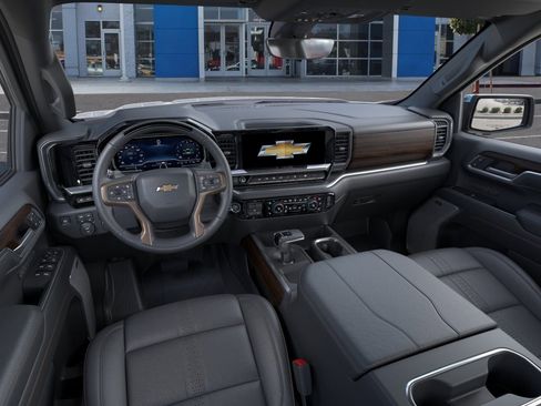 New 2026 Chevrolet Silverado 1500 High Country AWD/4WD image 16
