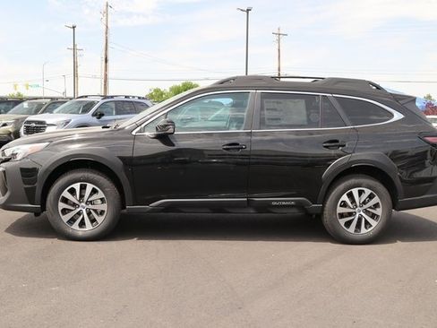 Certified 2025 Subaru Outback Premium w/ Popular Package #1A image 6