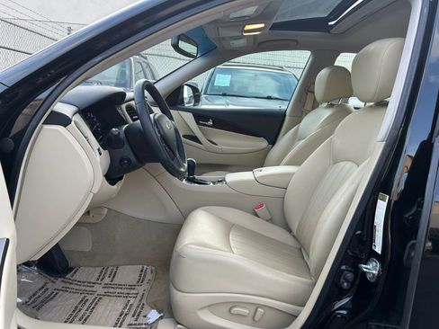 Used 2016 INFINITI QX50 2WD w/ Premium Plus Package image 13