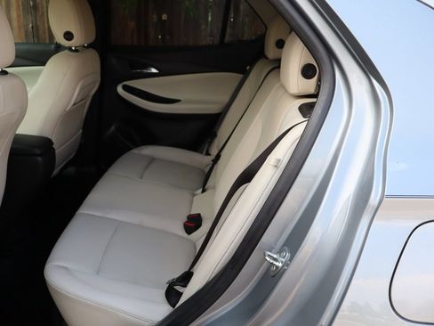 Used 2023 Buick Encore GX Preferred w/ Cold Weather Comfort Package FWD image 20