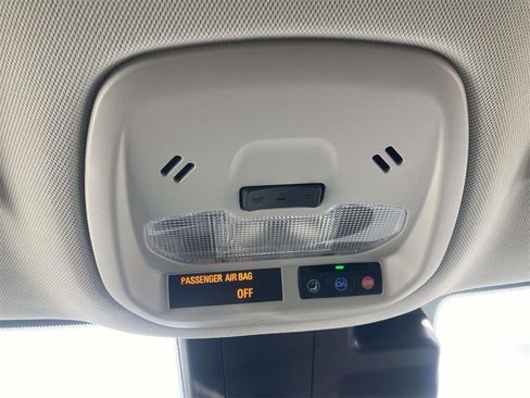 New 2026 Chevrolet Trax LT w/ LT Convenience Package image 24