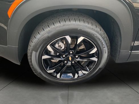 Used 2023 Chevrolet TrailBlazer LT w/ Convenience Package AWD/4WD image 19