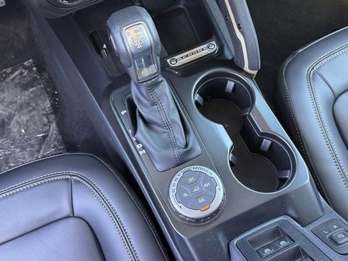 New 2026 Ford Bronco Badlands image 22