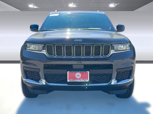 New 2025 Jeep Grand Cherokee L Laredo image 6