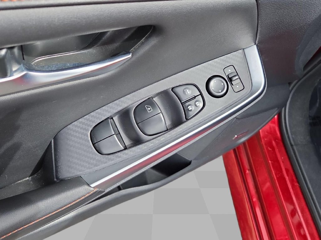 Used 2023 Nissan Sentra SR w/ SR Premium Package FWD image 13