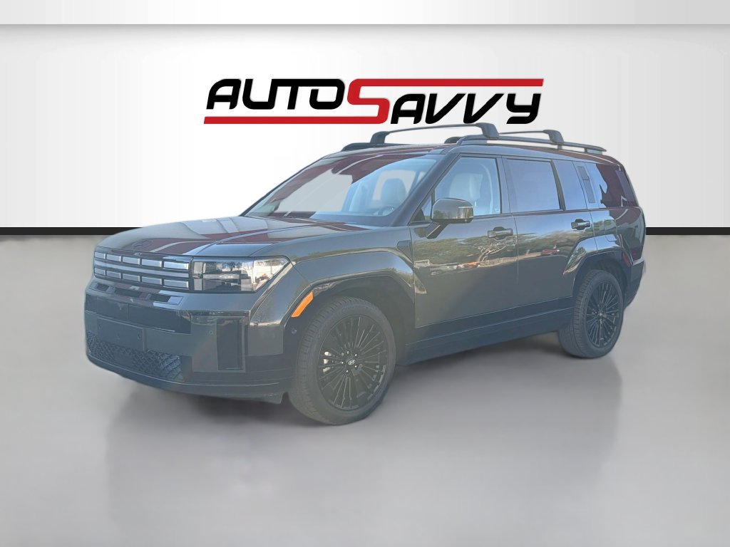 Used 2025 Hyundai Santa Fe Calligraphy AWD/4WD image 3