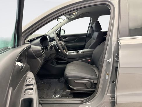 Used 2023 Hyundai Santa Fe SE image 10