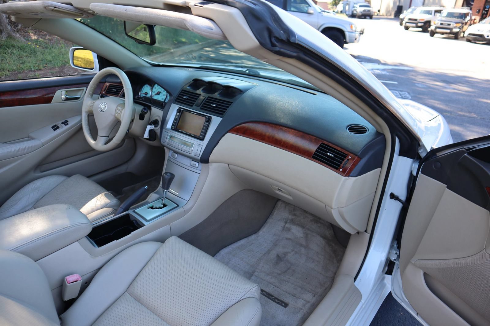 Used 2006 Toyota Solara SLE FWD image 14