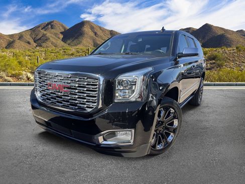 Used 2019 GMC Yukon Denali w/ Denali Ultimate Package RWD image 2