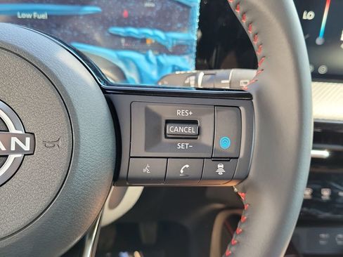 New 2026 Nissan Kicks SR w/ Illumination Package image 7