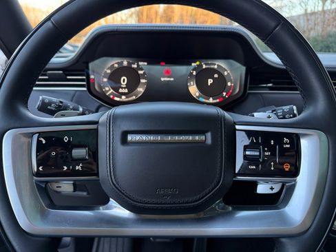 Certified 2023 Land Rover Range Rover SE image 20