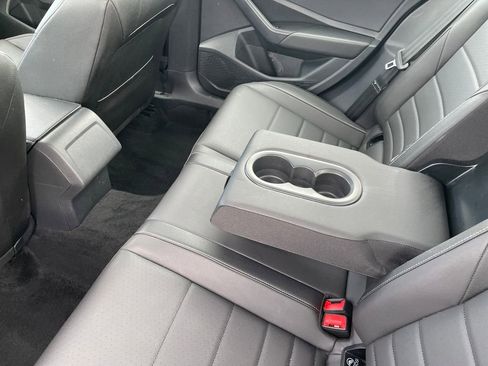 Used 2024 Volkswagen Jetta SE FWD image 33