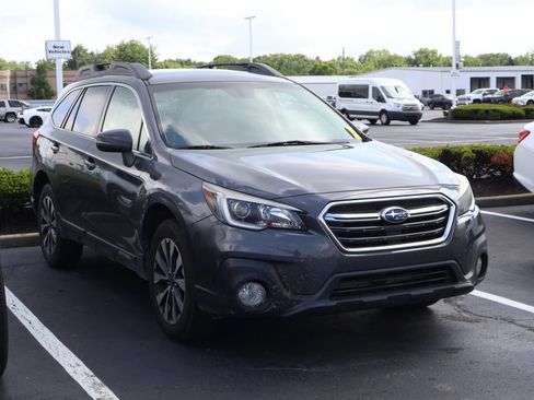 Used 2019 Subaru Outback 3.6R Limited AWD/4WD image 3