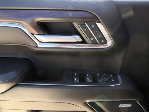 Certified 2022 GMC Sierra 1500 SLT w/ SLT Premium Plus Package image 21