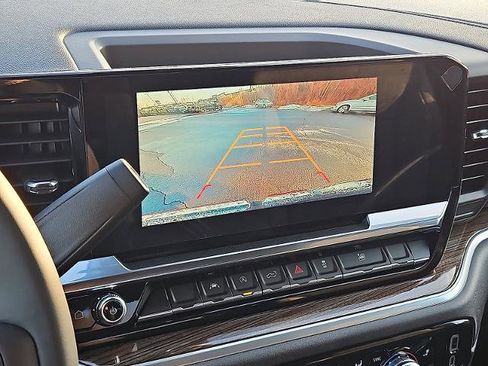 New 2026 GMC Sierra 1500 Elevation image 15