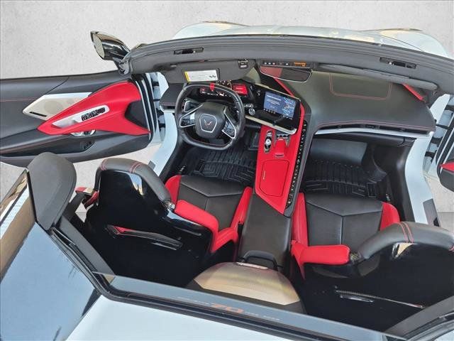 Used 2023 Chevrolet Corvette Stingray Preferred Conv w/ Z51 Performance Package RWD image 17