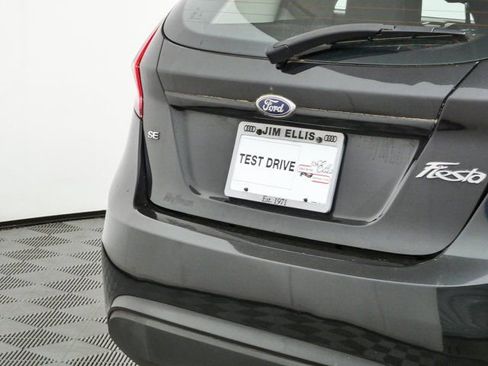 Used 2015 Ford Fiesta SE FWD image 31