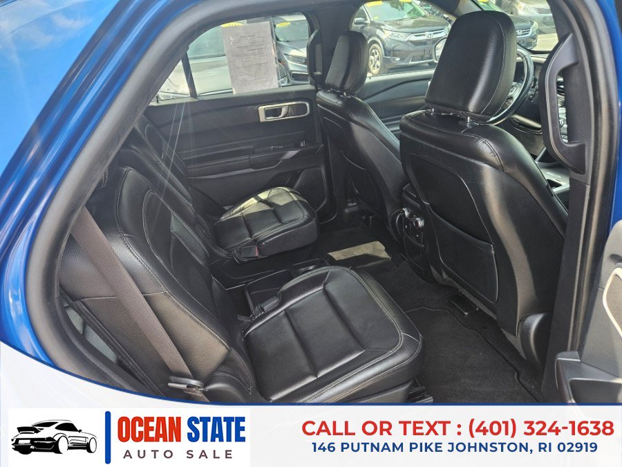Used 2020 Ford Explorer XLT w/ Equipment Group 202A AWD/4WD image 10
