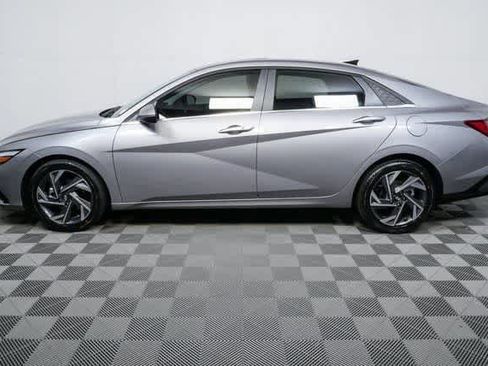 New 2026 Hyundai Elantra Limited image 10