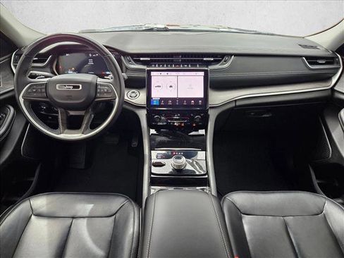 Used 2022 Jeep Grand Cherokee L Limited AWD/4WD image 20