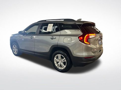 Certified 2024 GMC Terrain SLE w/ Driver Convenience Package AWD/4WD image 3